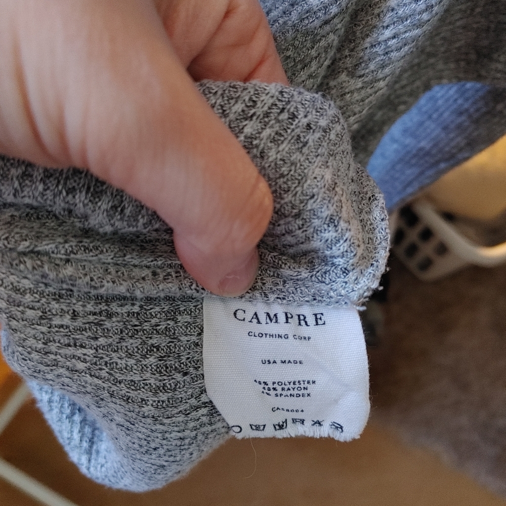 Workhall Grey Ribbed V-Neck Batwing Sweater - Picture 6 of 6